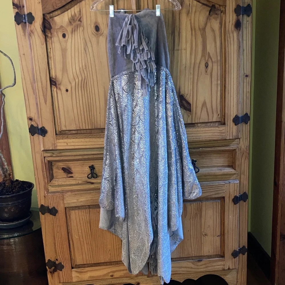 Cloud Castle gray silver unicorn hooded bath towel